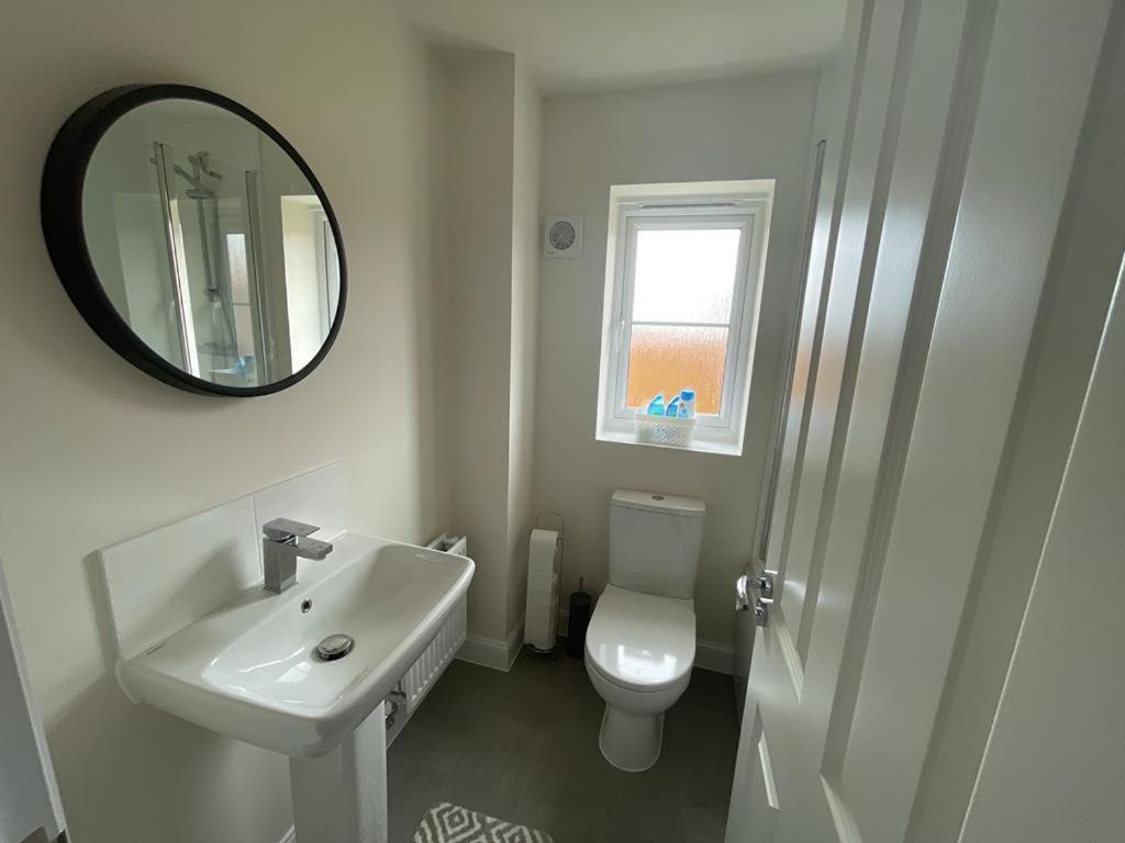 Stunning 3-bed Risa House In Beeston Holiday home Nottingham