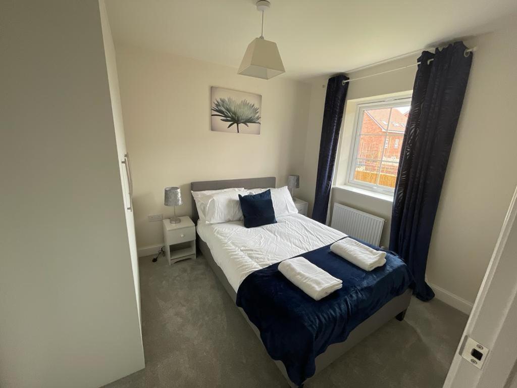 Stunning 3-bed Risa House In Beeston *